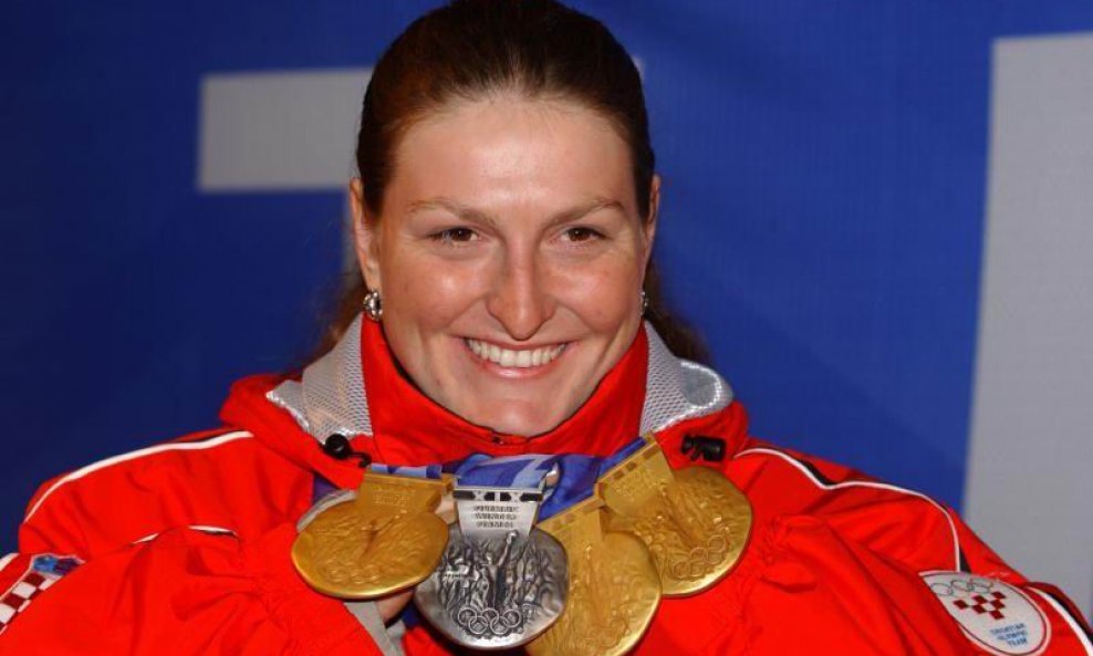 Janica Kostelić s medaljama iz Salt Lake Cityja