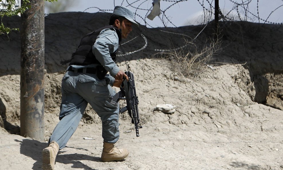 Afganistansi policajac u akciji