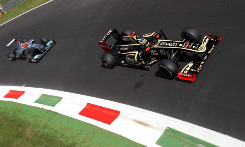 Lotus Renault GP - Michael Schumacher Monza 2011