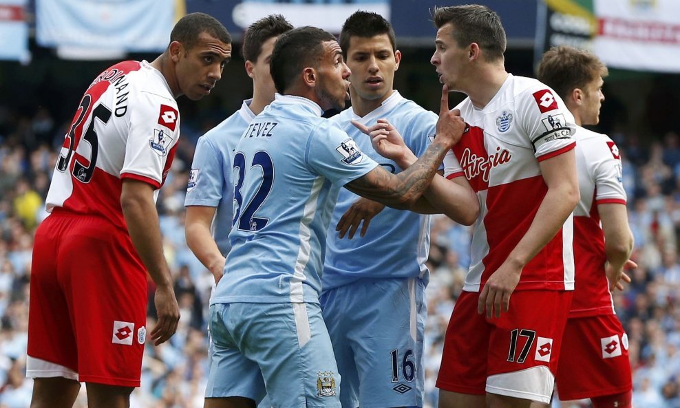 Joey Barton Kun Aguero QPR Manchester City