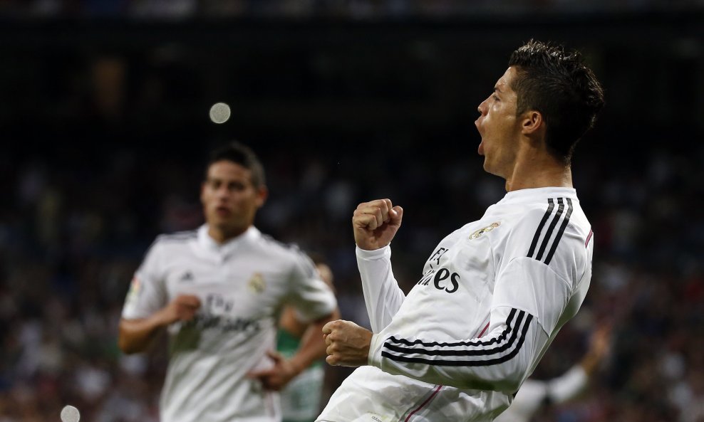 Cristiano Ronaldo James Rodriguez Real Madrid