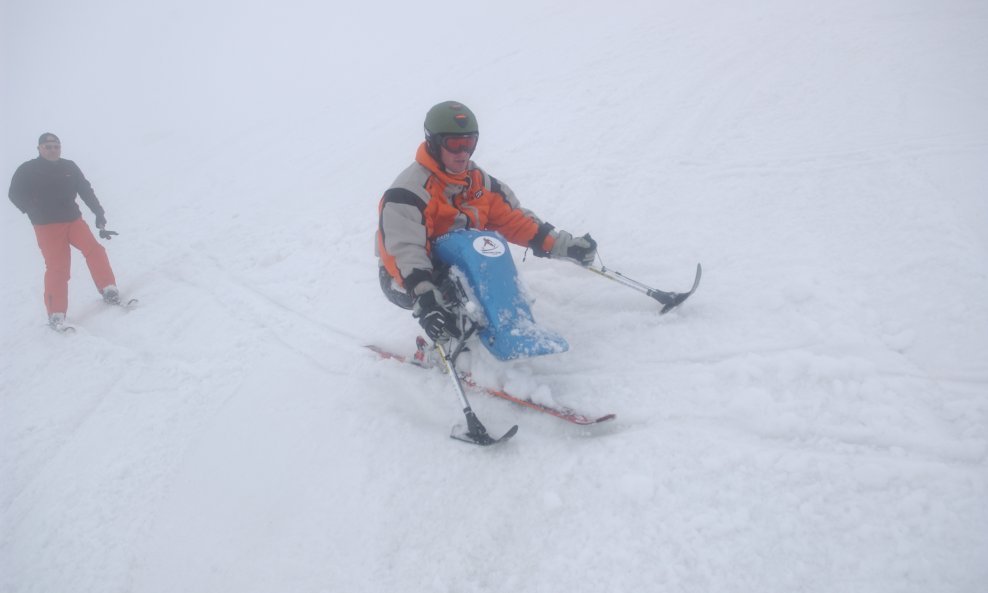 skijanje osoba s invaliditetom