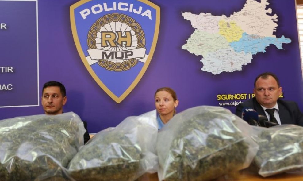 Zapljena marihuane policija