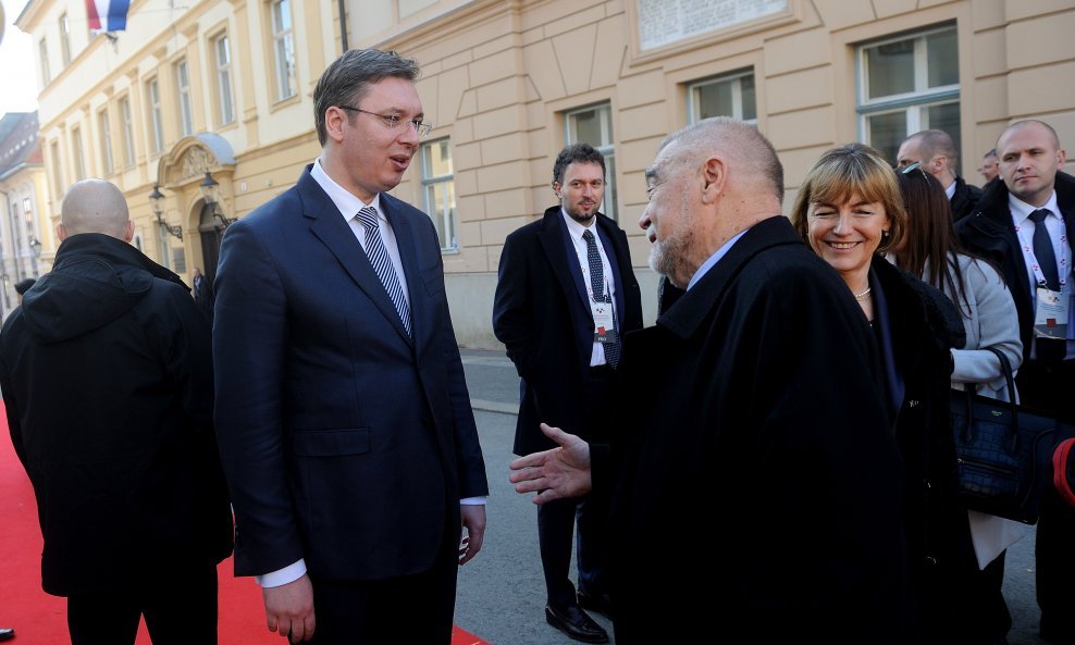 Aleksandar Vučić i Stjepan Mesić