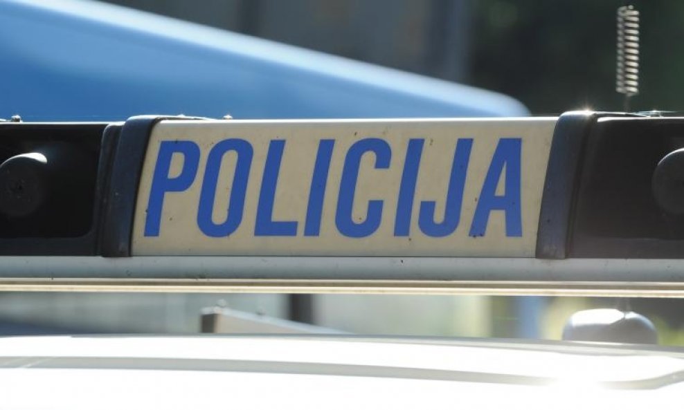 Policija logo