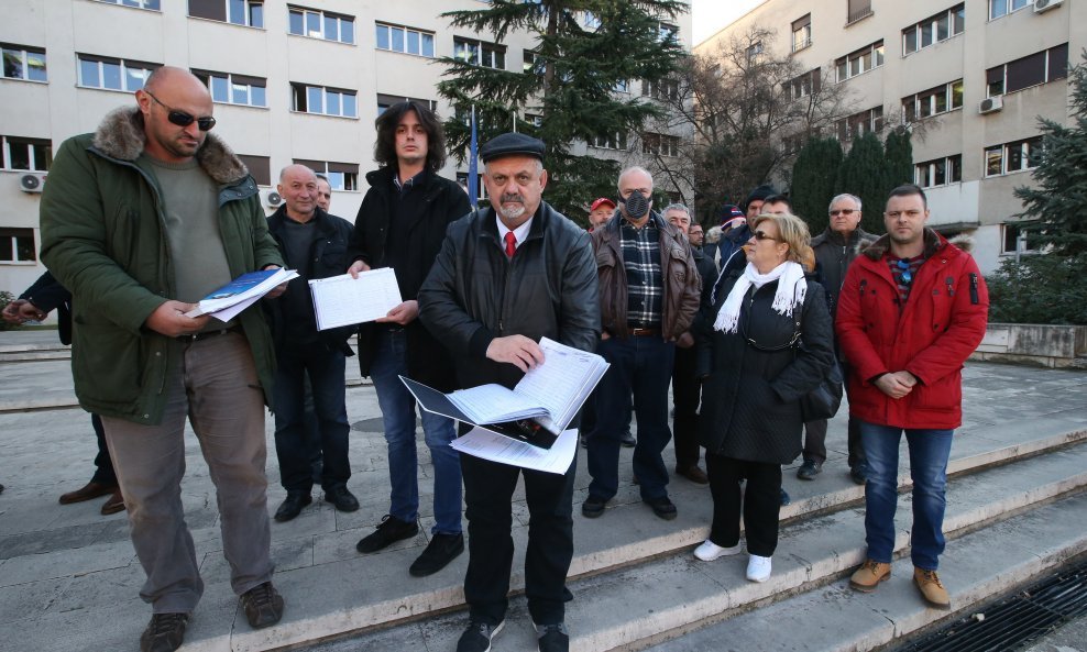 Peticija stanovnika Hrvaca