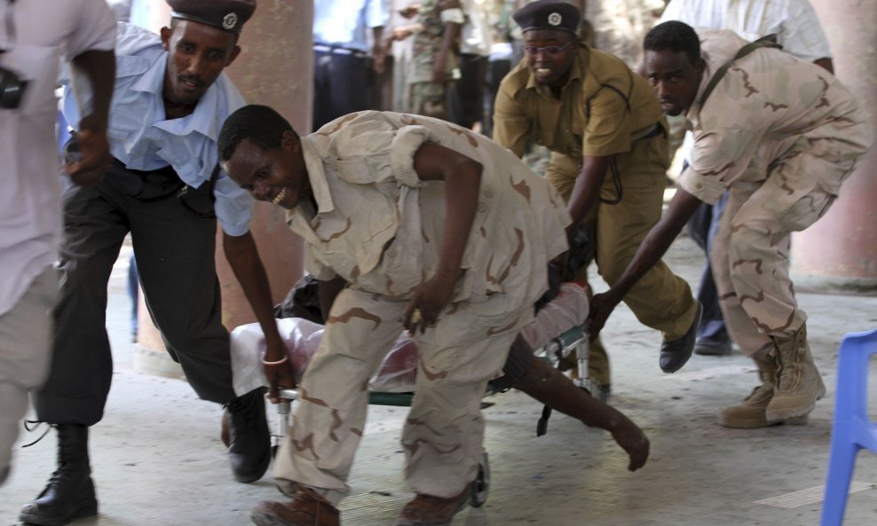 Somalija, bombaški napad