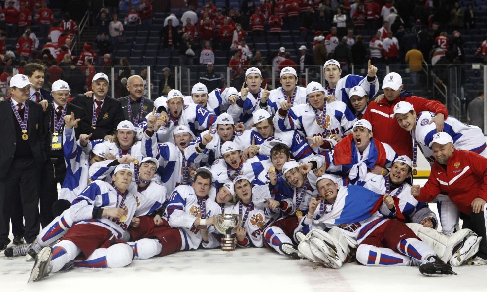 Mladi ruski hokejaši