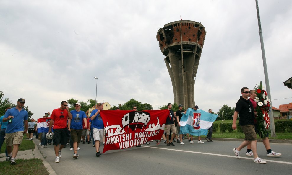Hrvatski navijači u Vukovaru