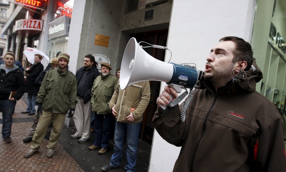 prosvjed varšavska tomislav tomašević