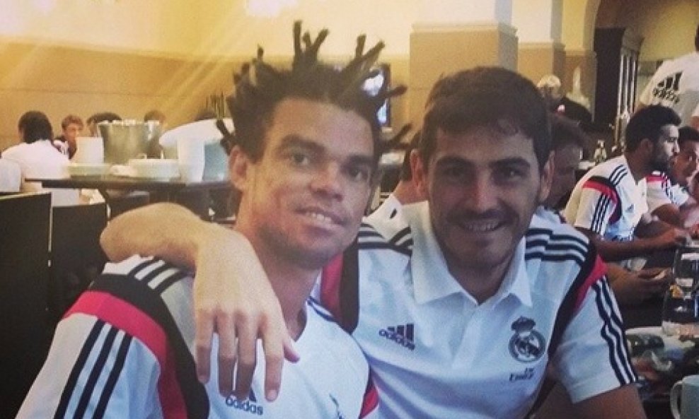 Pepe i Casillas