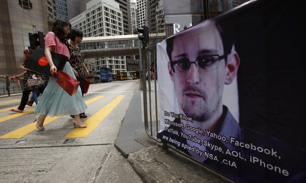 Edward Snowden na ulicama Hong Konga