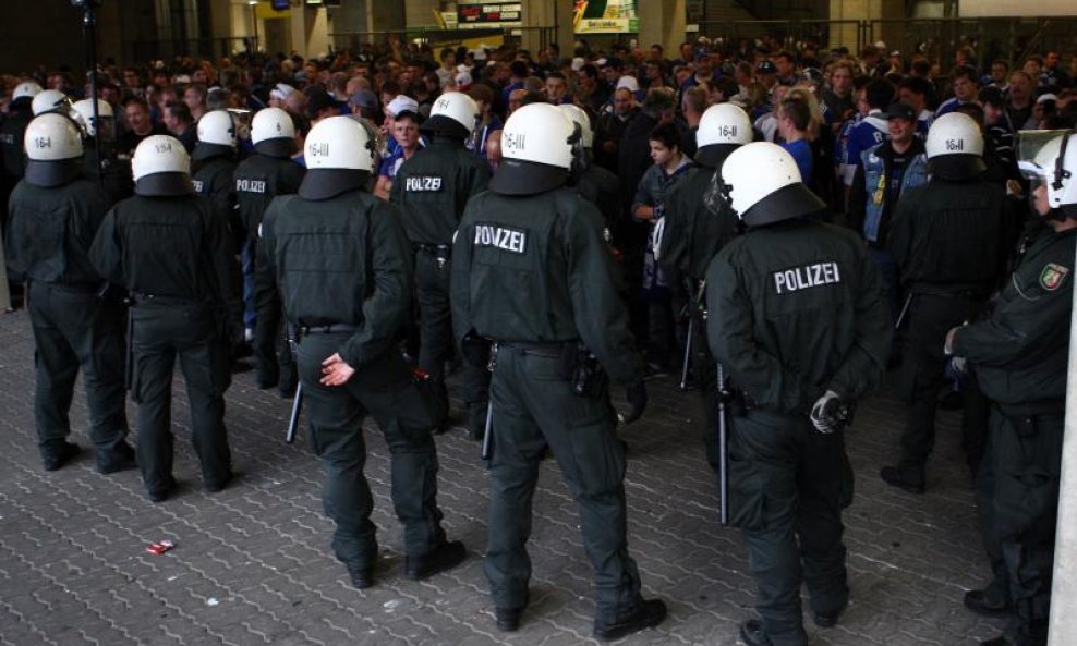 njemačka policija 2012