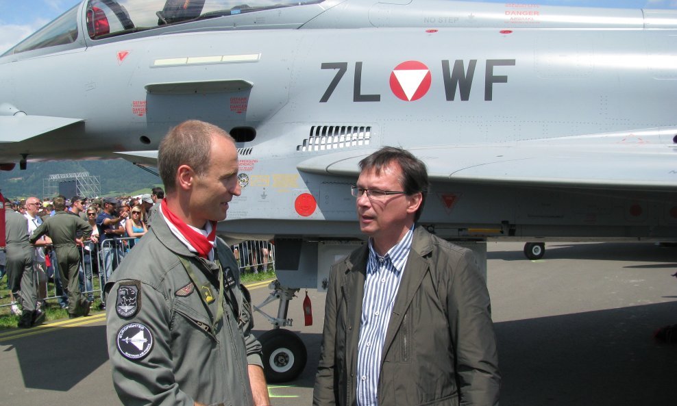 Ministar obrane i športa Darabos s ponosom hvali AirPower11 i austrijske Eurofightere
