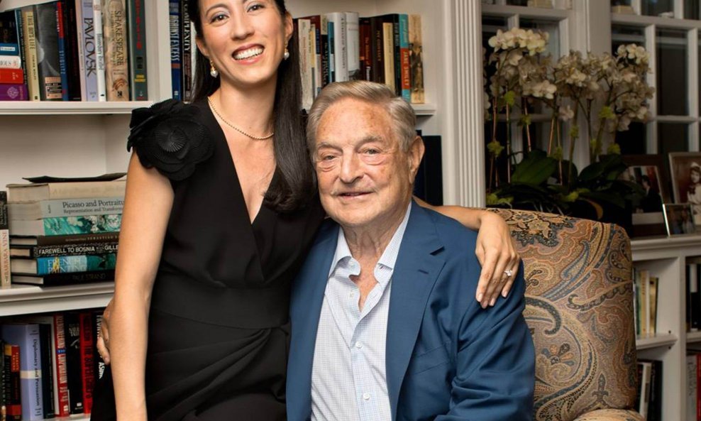 George Soros sa zaručnicom