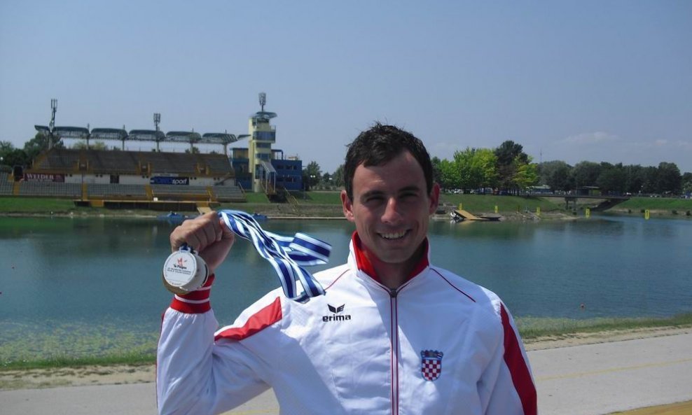 Pune ruke odličja - Igor Gojić, kanuist zagrebačkog Končara, specijalist za sprint