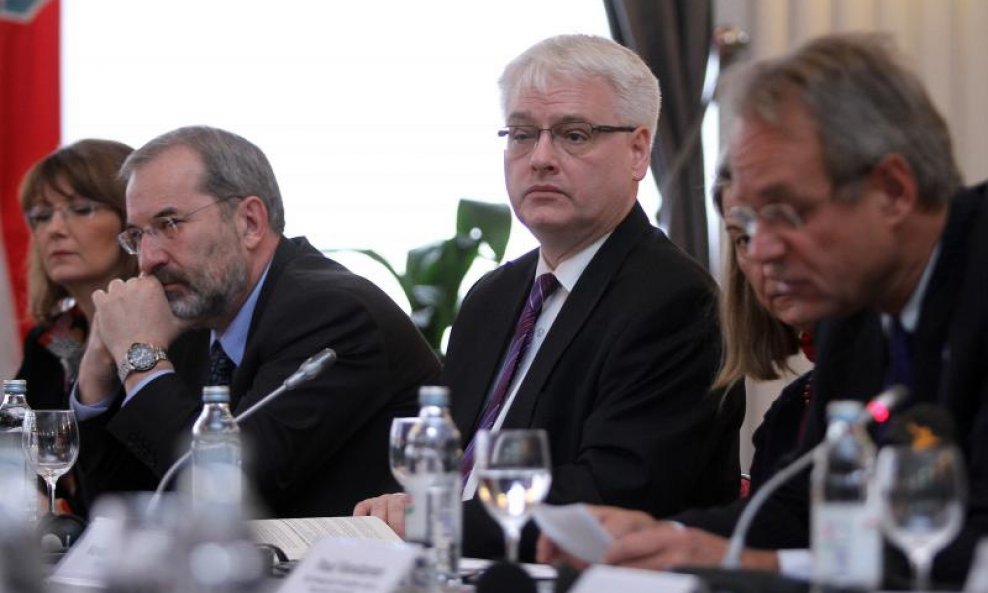 Mladen Bajić, Ivo Josipović i Paul Vandoren