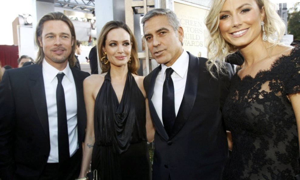 Brad Pitt, Angelina Jolie, George Clooney i Stacy Keibler