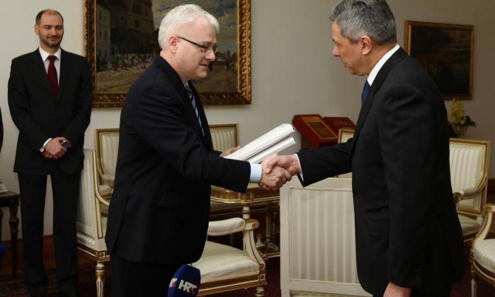 Josipović vjerodajnice