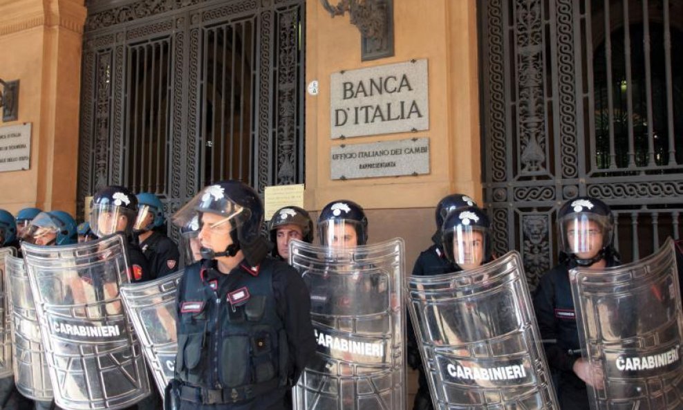 Carabinieri policija Italija