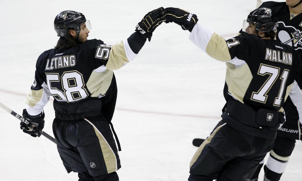 Pittsburgh Penguins Evgeni Malkin  Kris Letang 2012 