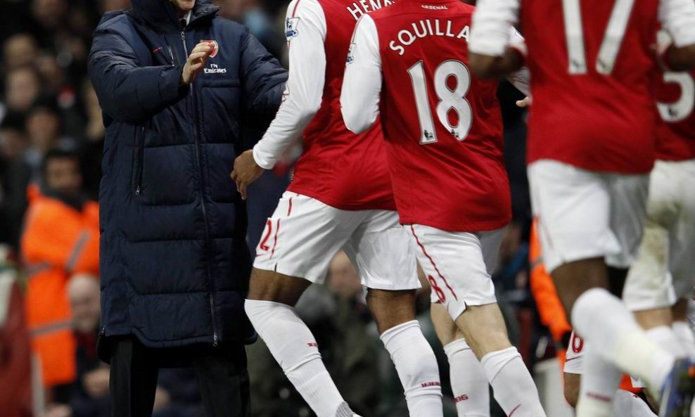Wenger čestita Henryju na golu