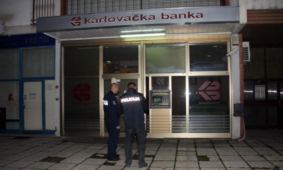 Pljačka banke u Karlovcu
