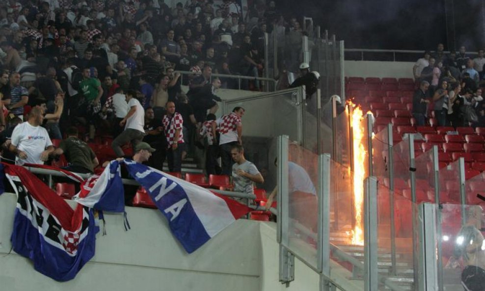 Hrvatski navijači u Pireju