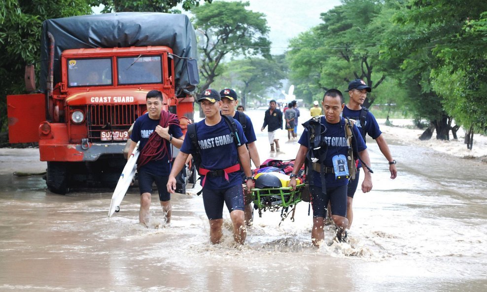 Filipini poplava