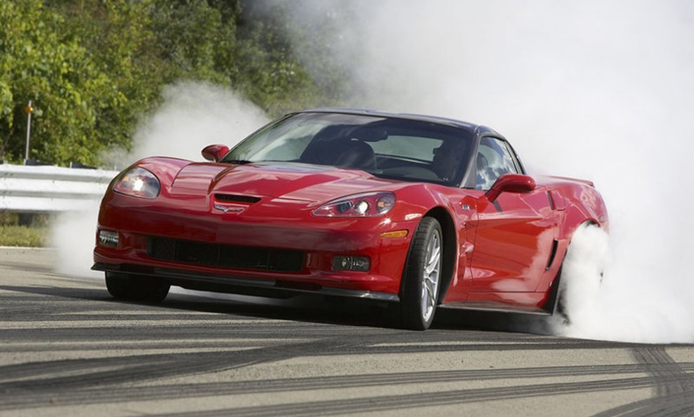 Chevrolet-Corvette_ZR1_2009_800x600_wallpaper_07