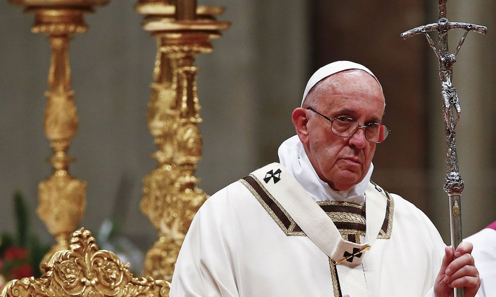 Papa dopušta mogućnost prekidanja liječenja umirućih pacijenata, ali ne eutanaziju