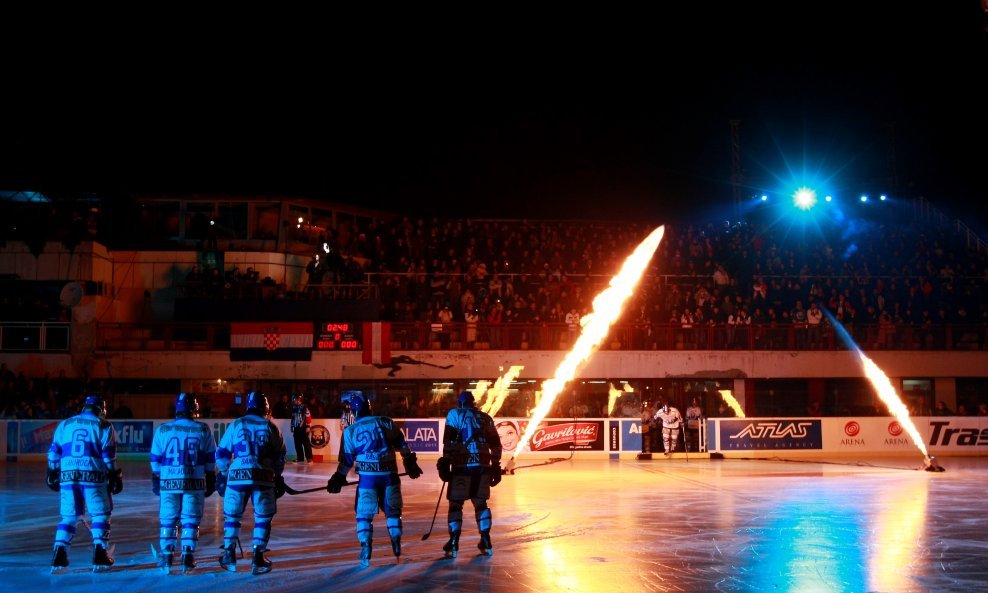 Hokejaška utakmica Winter Classic Medveščak Zagreb - Black Wings Linz