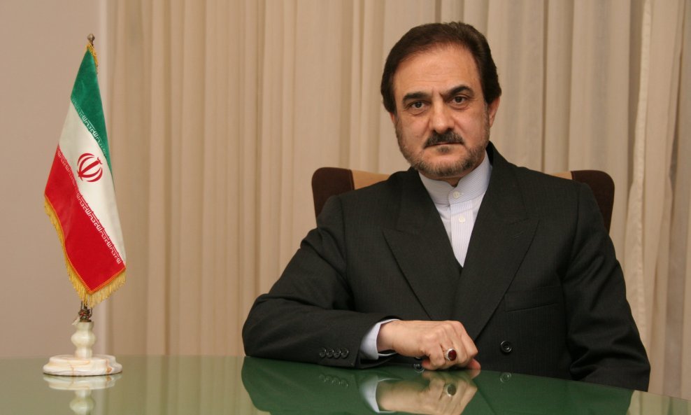 Iranski veleposlanik Mohsen Sharifkhodaei