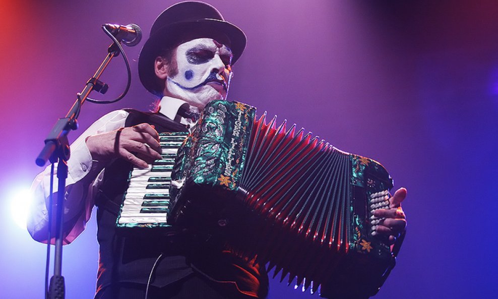 The Tiger Lillies 01