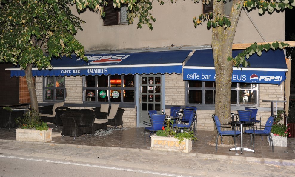 Kafić Amadeus u Benkovcu u kojemu se dogodilo ubojstvo