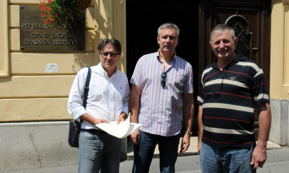 Gradski zastupnici Darko Vuletić (HSS), Darinko Kosor (HSLS) i nezavisni Josip Kregar