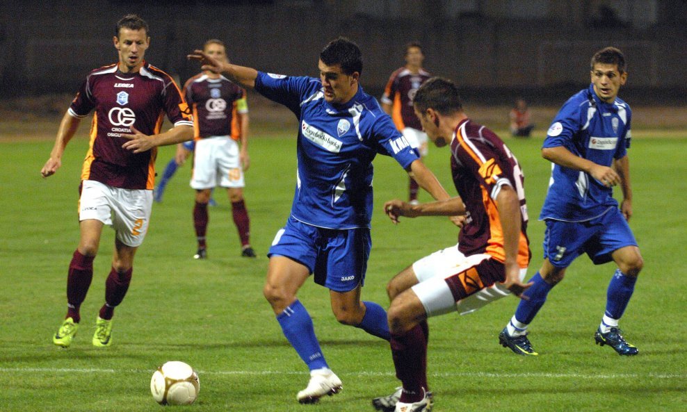 Šibenik _ Varteks 2-1 (sezona 2009-10); Mehmed Alispahić (Šibenik)