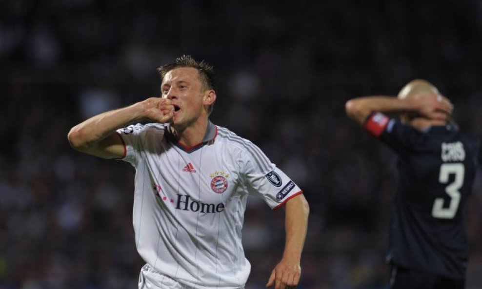 Ivica Olić, Lyon-Bayern, Liga prvaka 2010