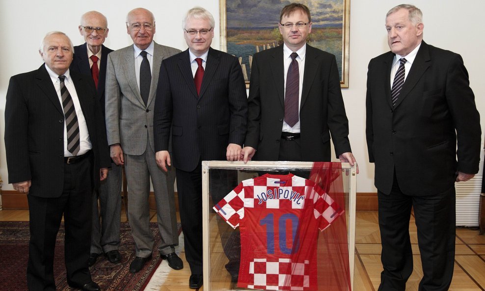 Ante Pavlović, Vlatko Marković, Ivo Josipović,  Brleković i Zorislav Srebrić