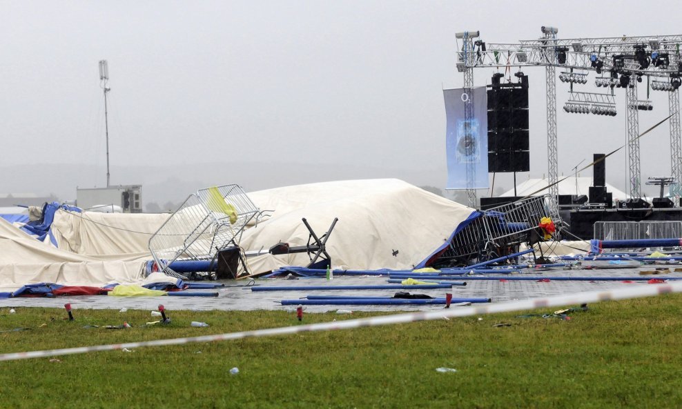 oluja slovačka festival šator