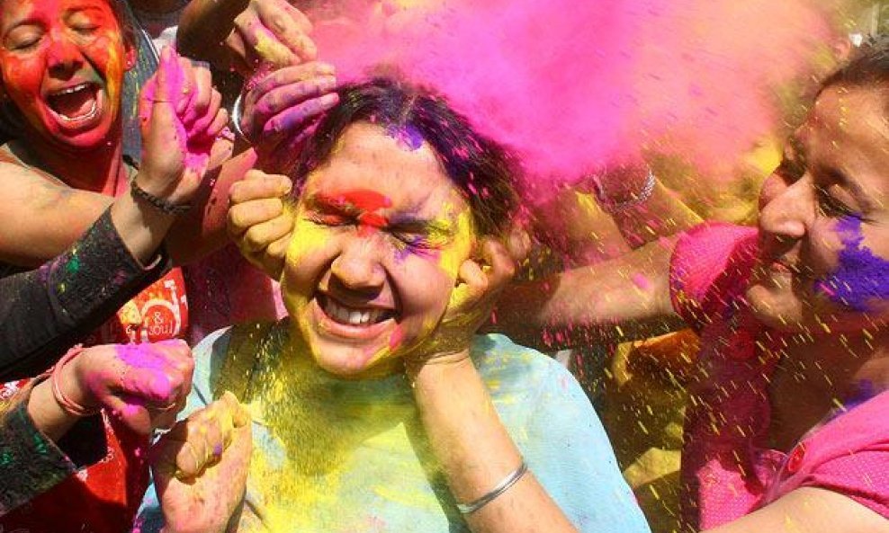 boje indija proslava