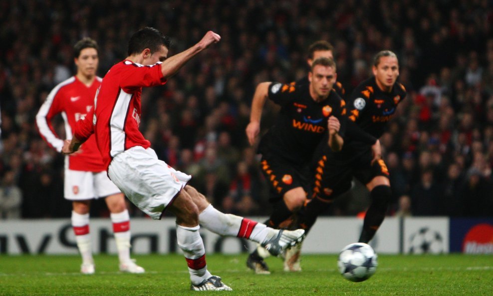 Robin van Persie, Arsenal, Roma, veljača 2009.