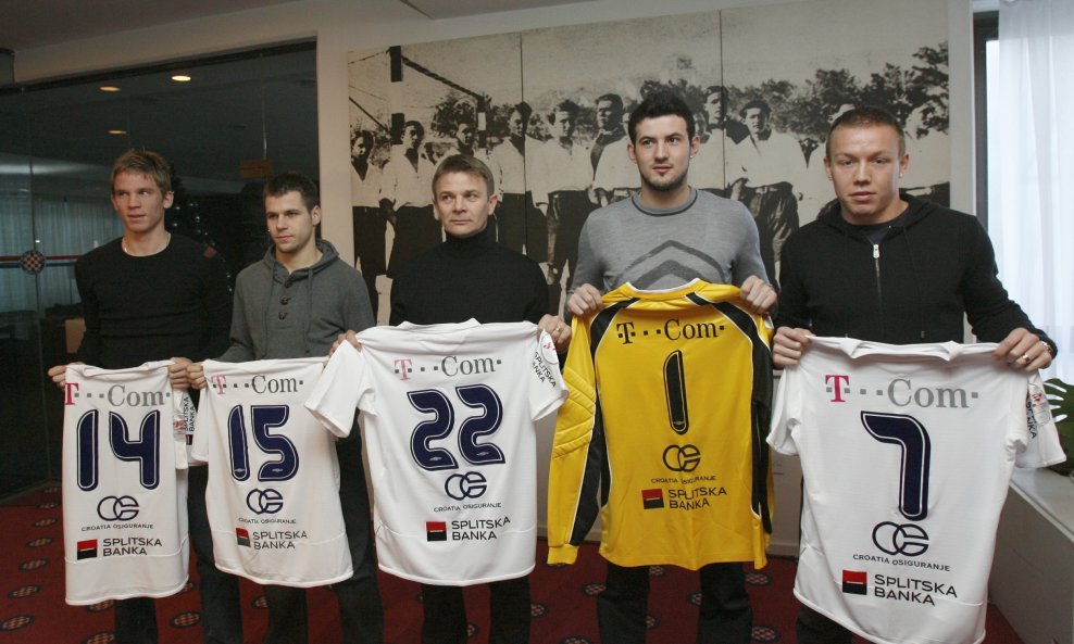 Marin Tomasov, Drago Gabrić, Ante Miše (trener), Danijel Subašić, Mario Brkljača.jpg