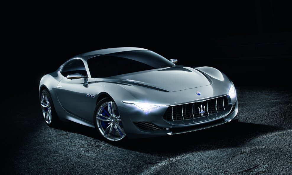 Maserati-Alfieri-Concept-11
