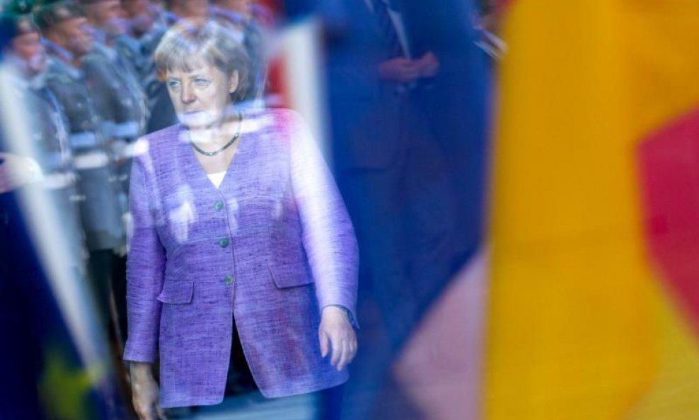 Angela Merkel dočekuje Zorana Milanovića