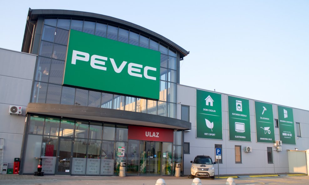 Trgovački centar Pevec