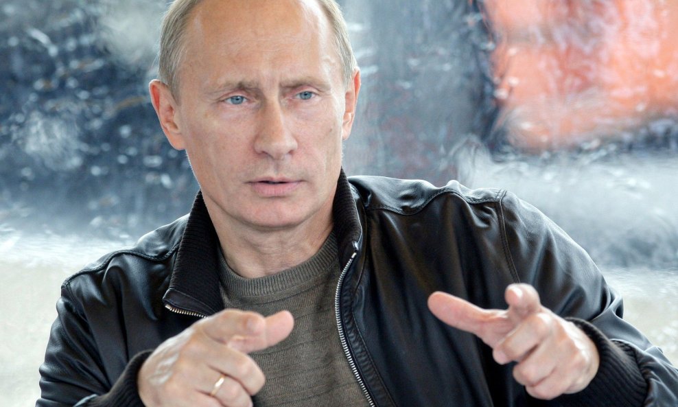 Ruski predsjednik Vladimir Putin ponovno će se kandidirati za predsjednički mandat iduće godine