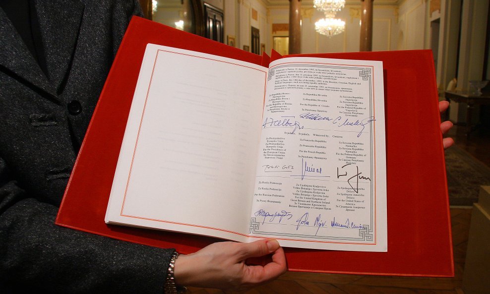 Daytonski sporazum - primjerak u Zagrebu