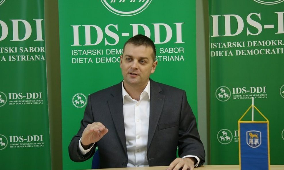 Daglas Koraca