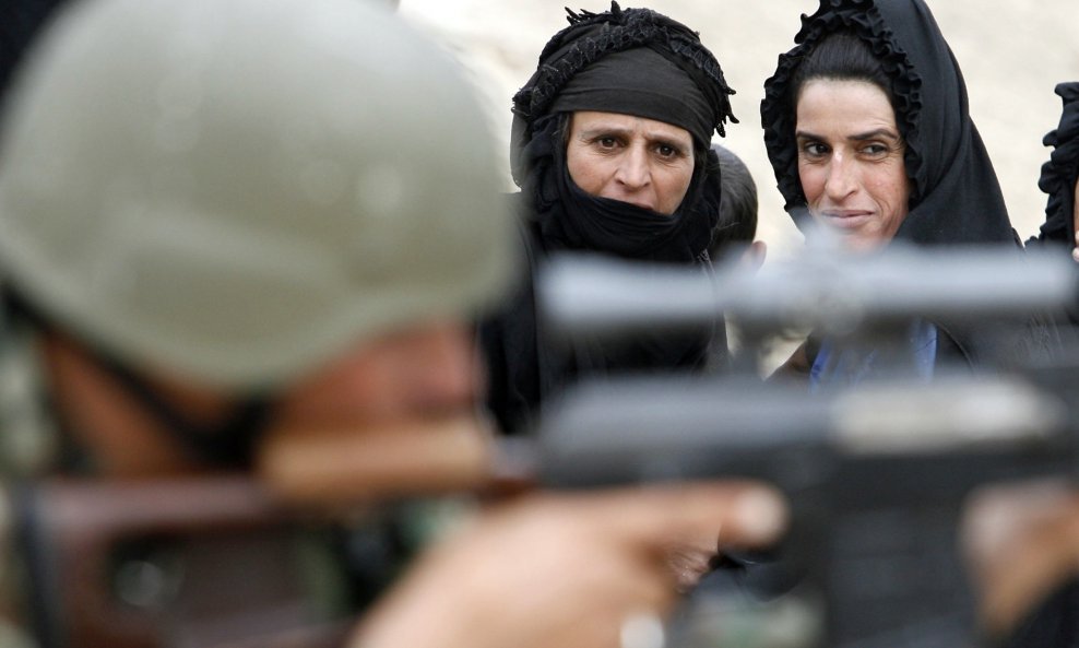 iračke žene vojnik nestabilnost